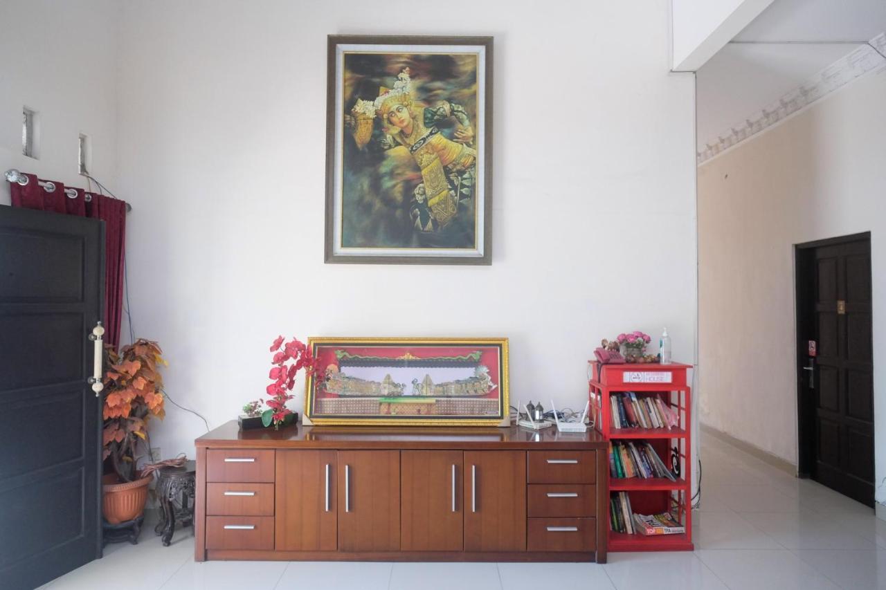 Reddoorz Near Umy Yogyakarta Hotel Ngabean Екстериор снимка